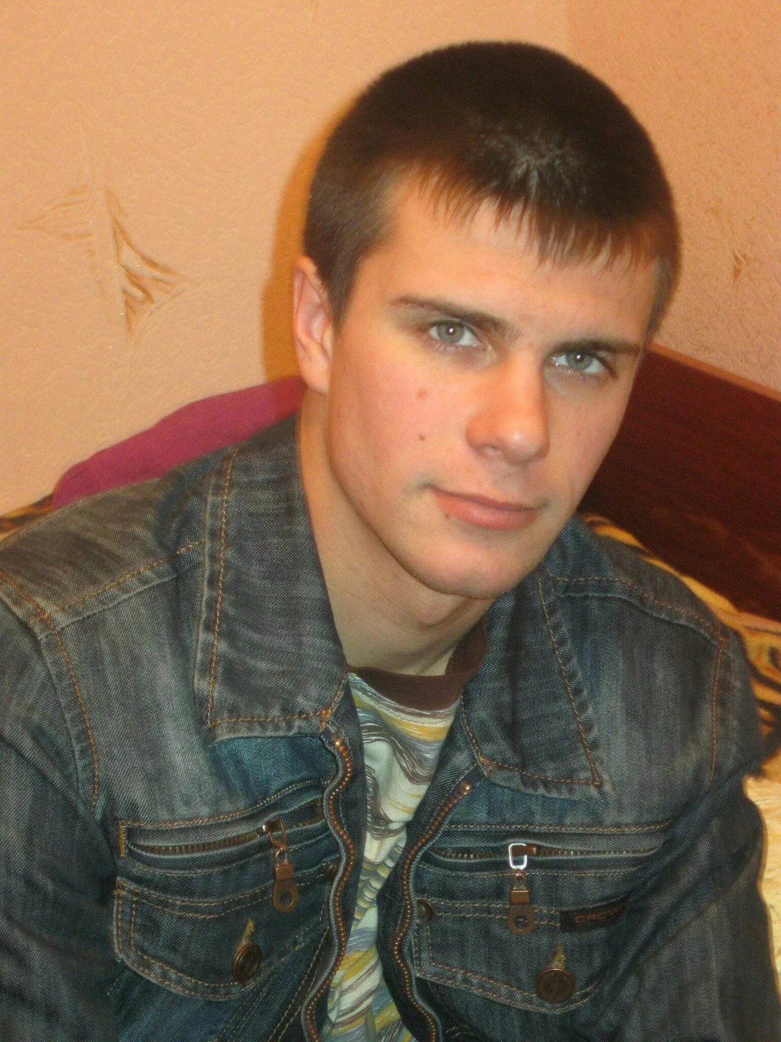 Молодой мужчина 35. Ваня Самойлов Рязань.