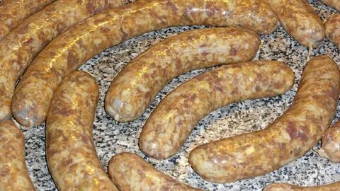 Как приготовить домашнюю колбасу из говядины