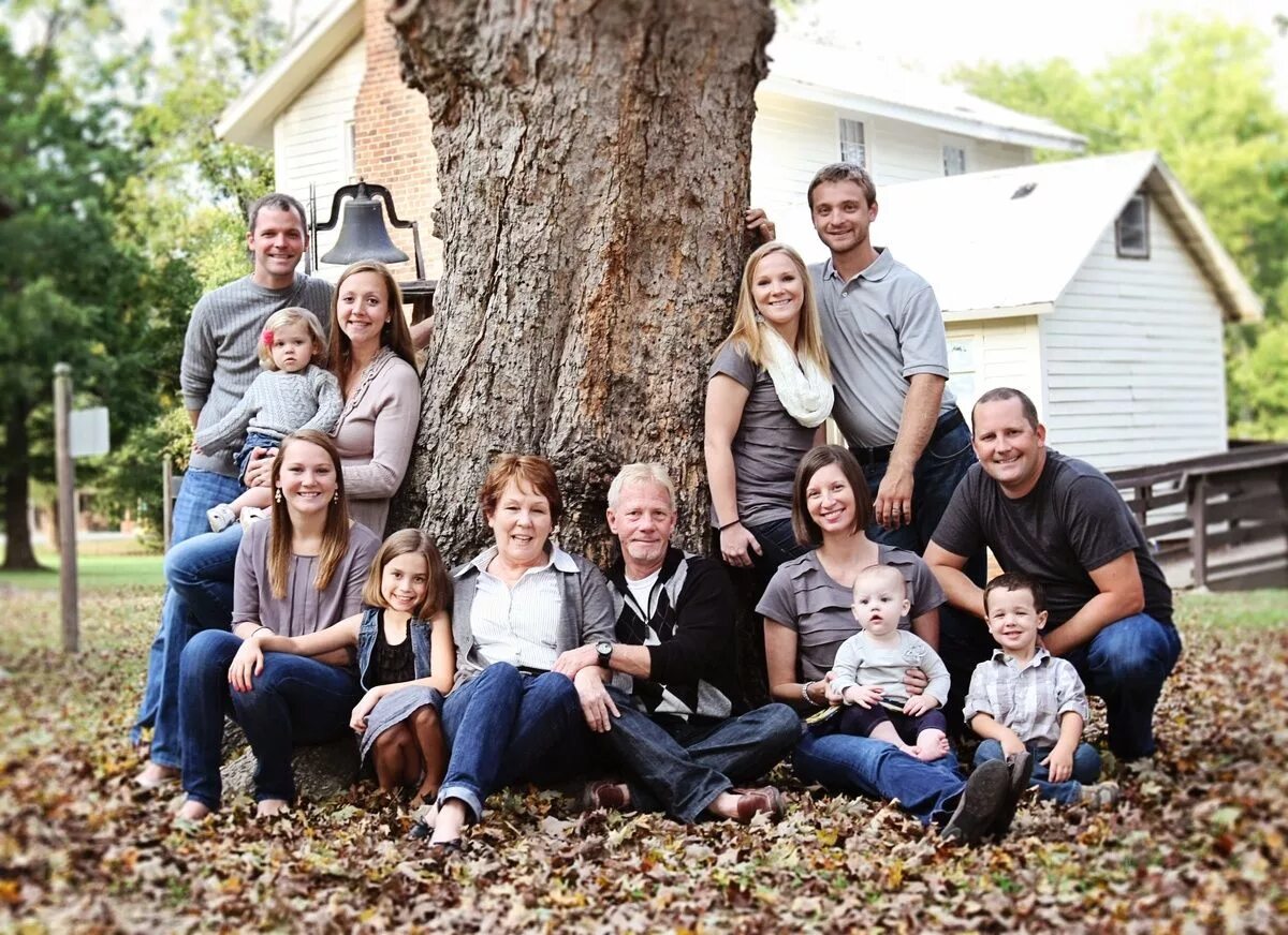 Like a big family. Большая семья. Фотосессия большой семьи. Большая счастливая семья. Фотосессии больших семей.