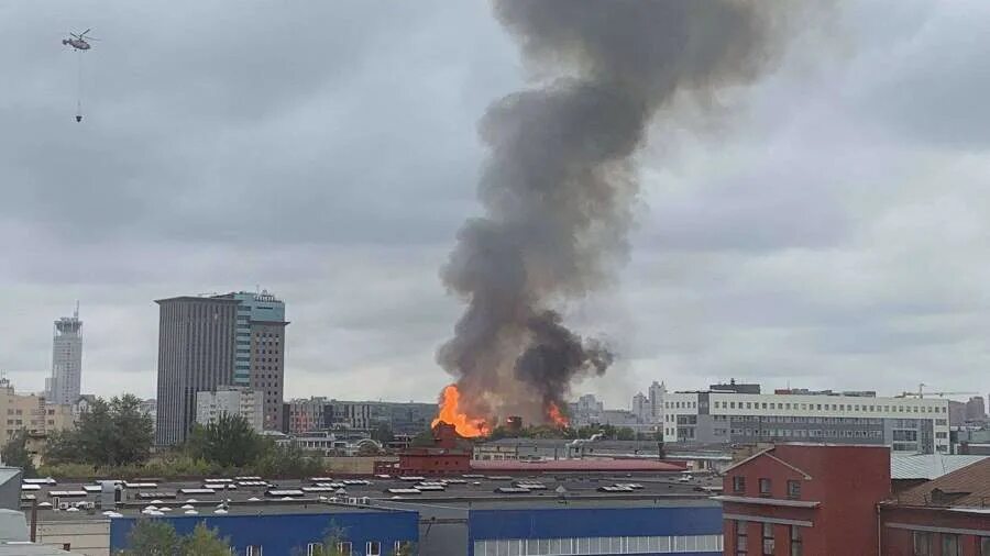 Пожар в коптево сегодня. Пожар в Буграх. Ольгино пожар. Пожар в Атлантисе. Пожар в АСГМ.