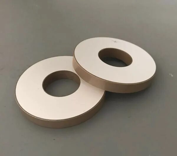 пьезокерамика. пьезокерамические кольца. пьезоэлектрический диск. пьезокерамика. пьезокерамика.