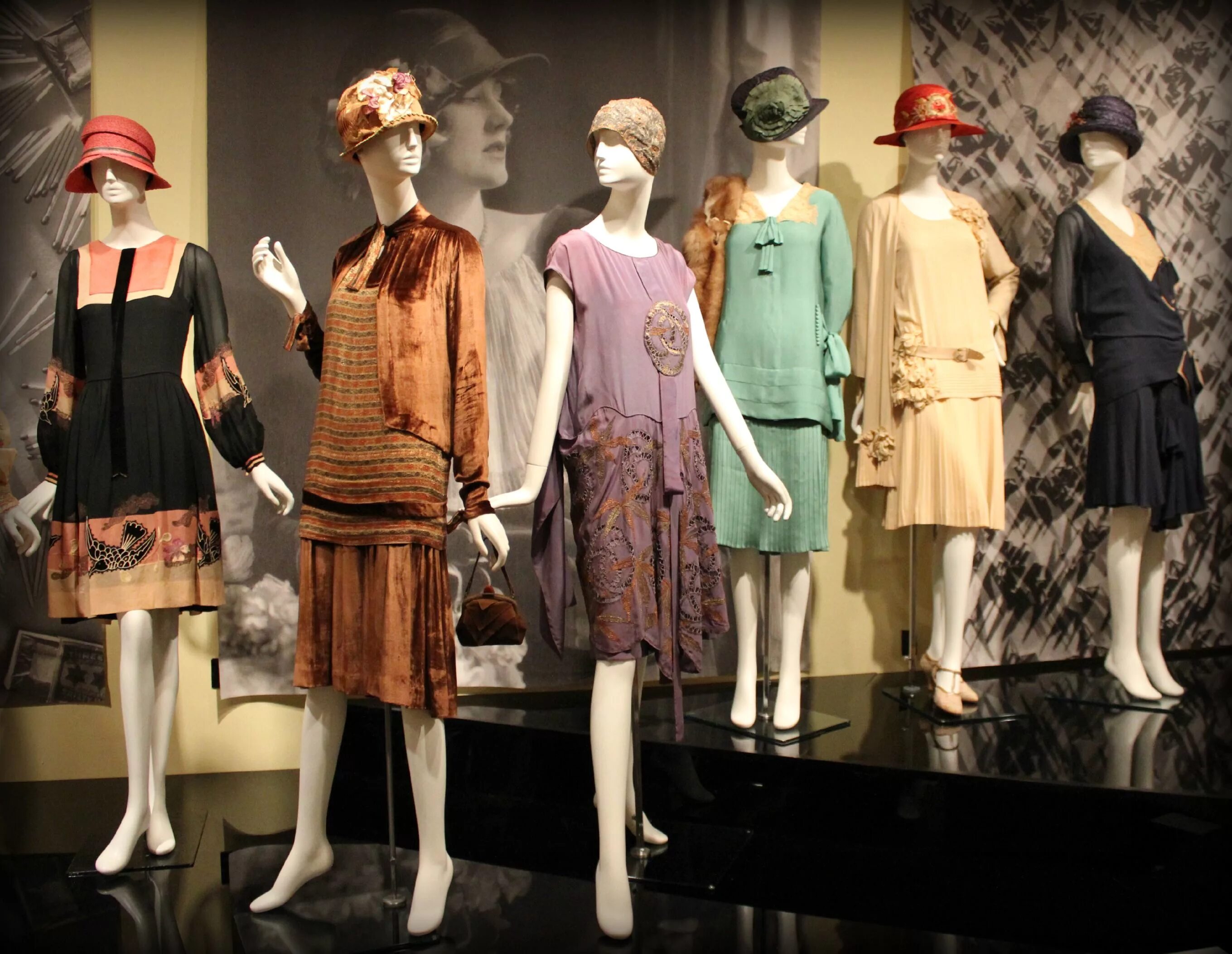 Беатрис Беллини - британский дизайнер одежды 20 века. НЭП 20е мода мужская. Мода 20-х годов 20-го века. 20е годы 20 века мода.