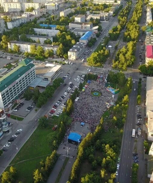 Бийск город. День города Бийск. Администрация Бийска. Бульвар Петра первого Бийск. Сайте 1 бийск