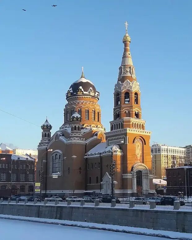 Храм на Обводном канале в Санкт-Петербурге. Обводный канал храм Воскресения Христова. Церковь Воскресения Христова СПБ. Воскресенская Церковь СПБ на Обводном. Обводный канал церкви