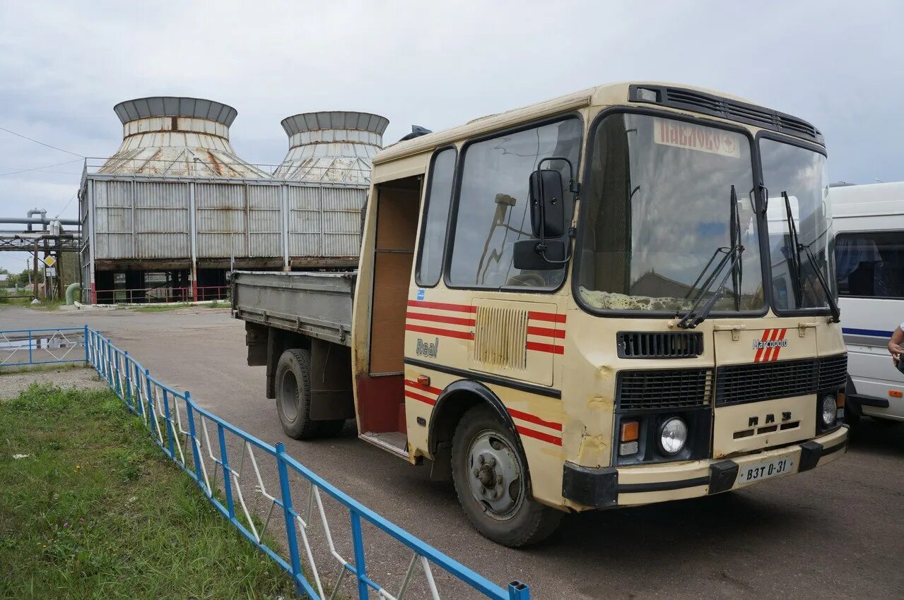 Грузовой паз. Паз 3205 грузовик. паз 3205 грузовой. паз 3205 взт. паз 3205 фургон.
