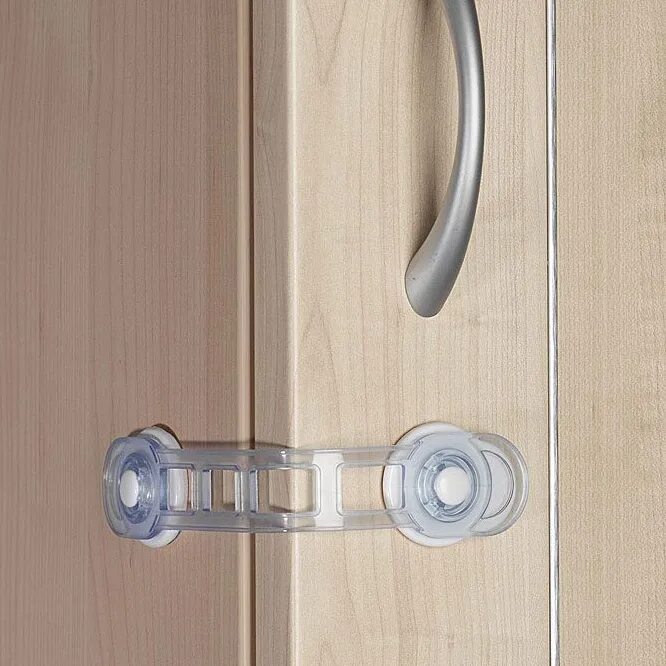 Замок baby safety lock. Блокиратор дверей. Замок на дверь шкафа. Замок на холодильник от детей. Блокиратор дверей baby safety.