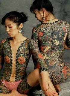 Naked female yakuza tattoo