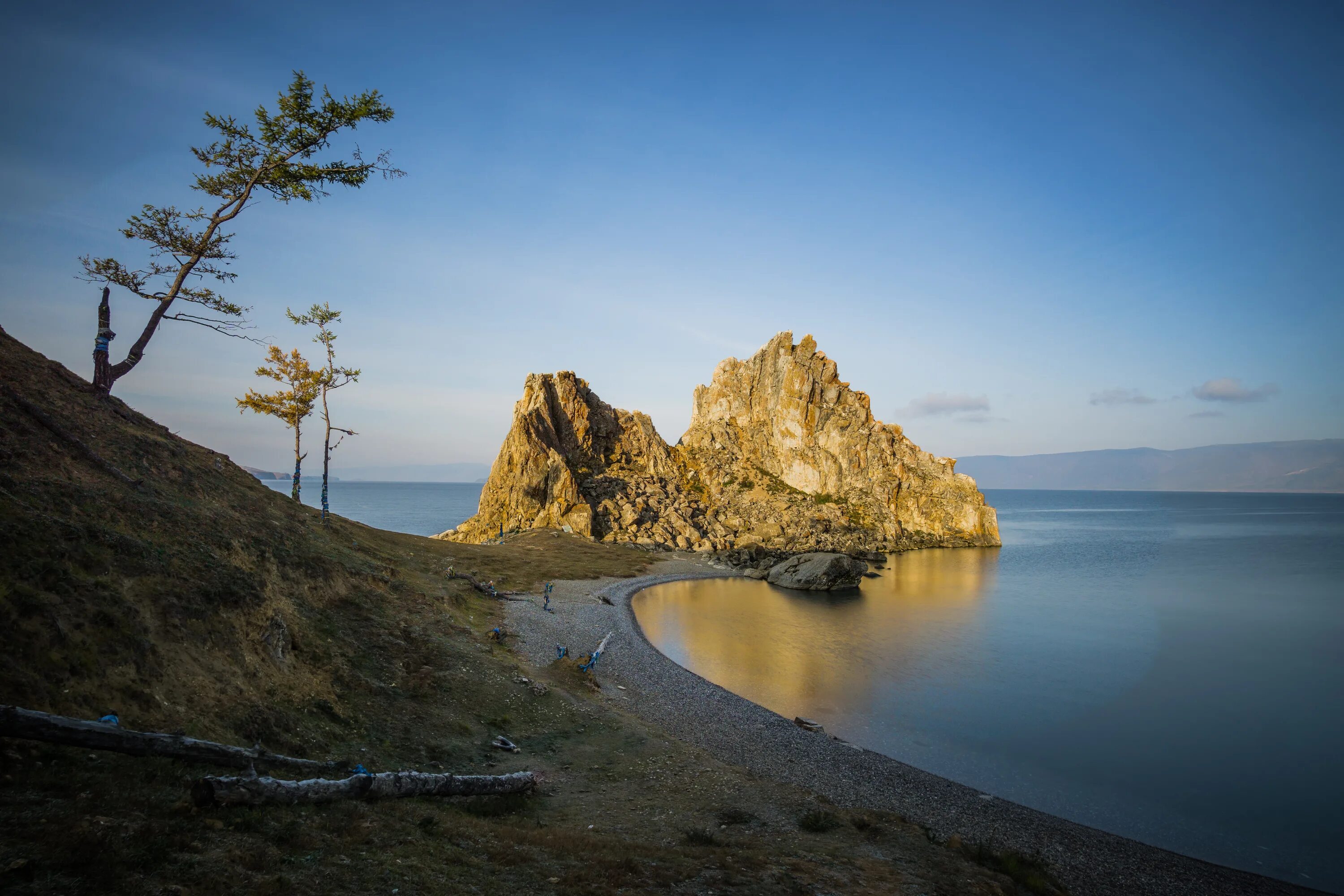 Остров Ольхон Восточная Сибирь. Озеро Байкал, Восточная Сибирь. Жемчужина Байкала. Байкал летом.