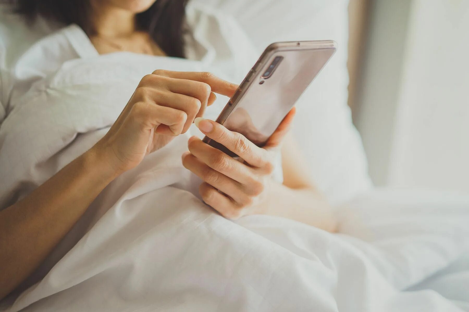 Phone bed