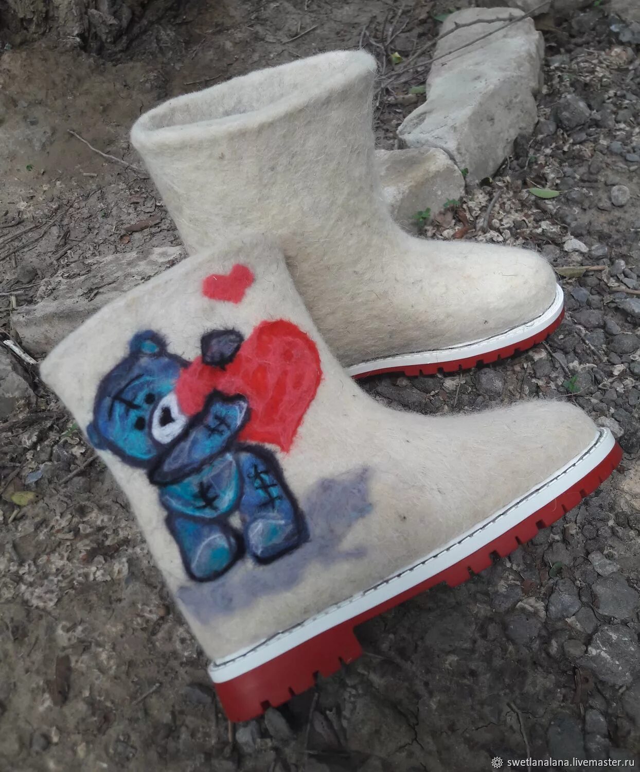 Вышивка на валенках на заказ. Валенки расписные женские. Валенки женские. Валенки. Валенки волгоград.