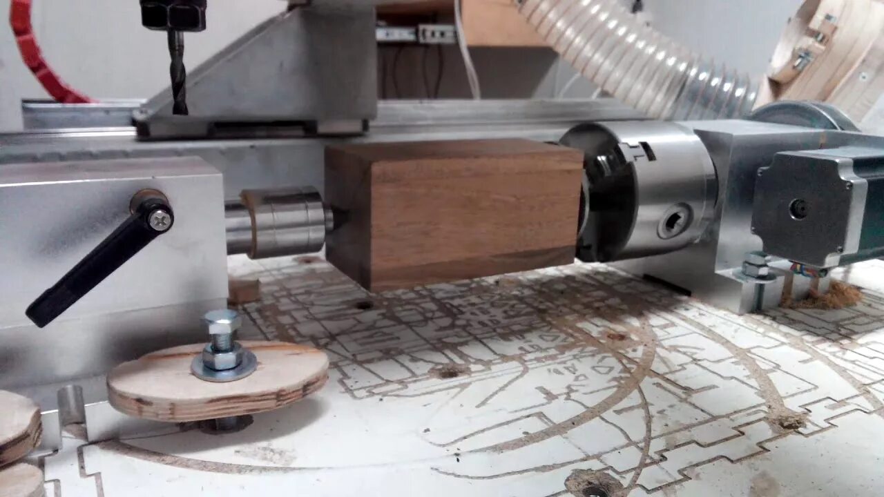 Zcl-40a, поворотная ось для mdx-40a. Фрезерный станок поворотной осью. Roland фрезерный станок. Станок чпу фрейзер 3д. Фрезер чпу 5 осей вращающийся шпиндель.