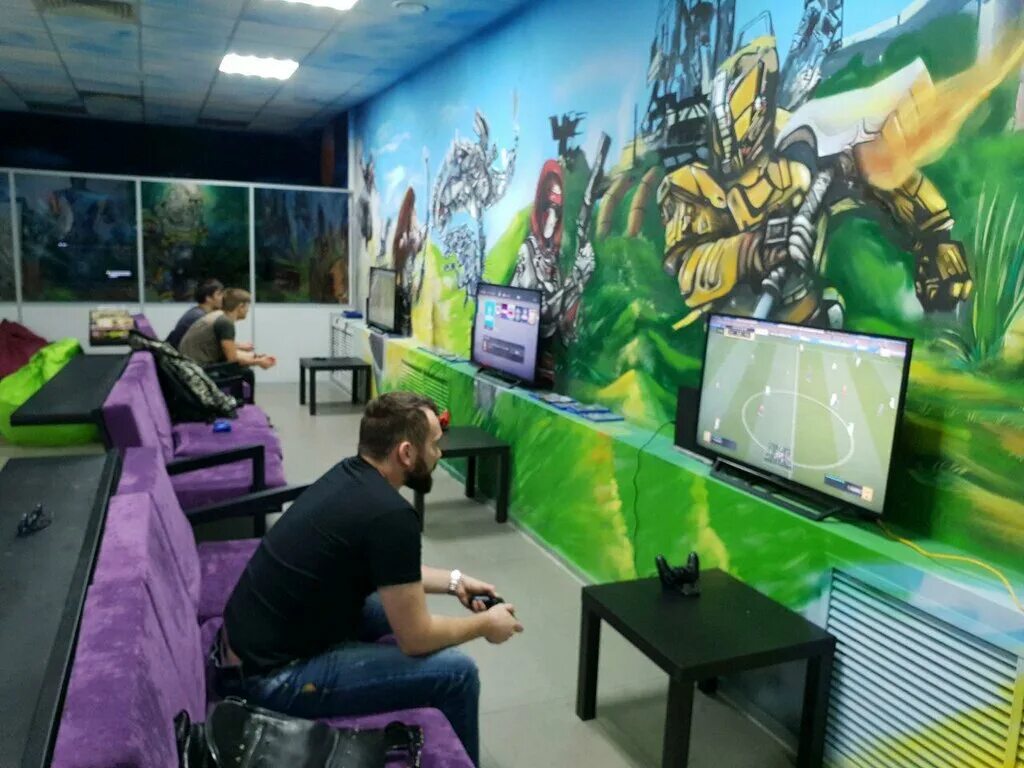 Загрузка Vr Gaming Zone, клуб виртуальной реальности, Московский просп., 19, кор