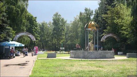 Кузьминский парк метро