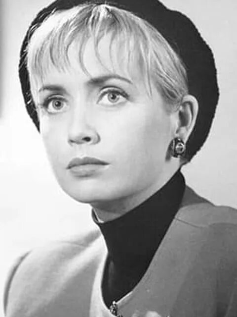 Lysette anthony, Anthony, Holmes