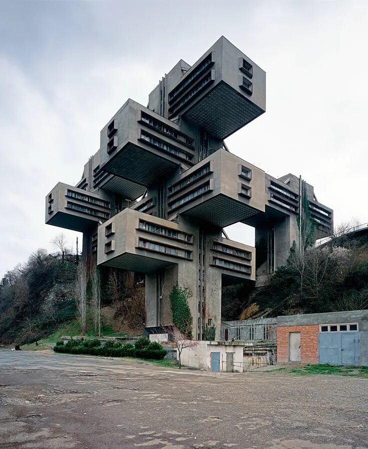 Парящие здания