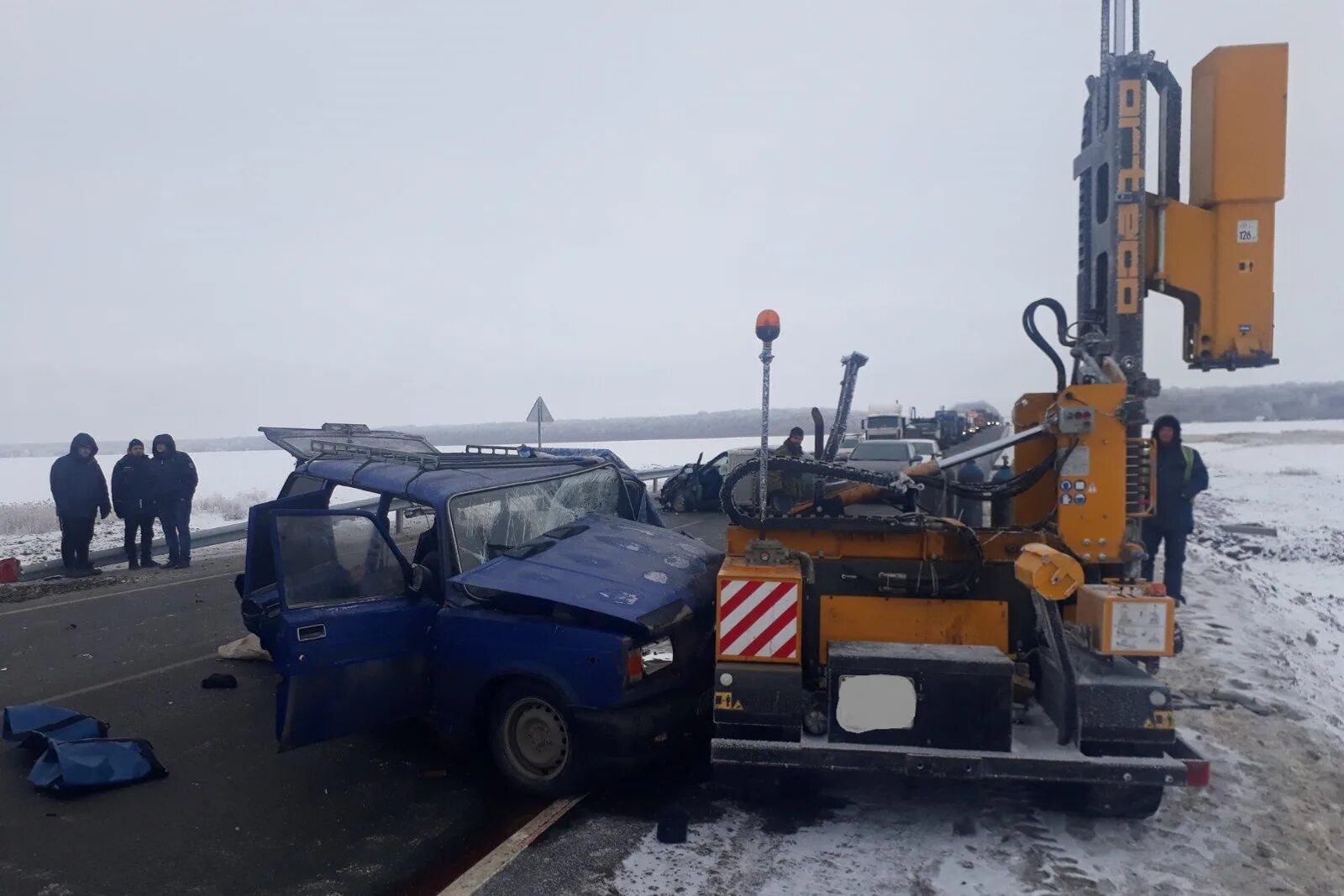 Признаки происшествия. ДТП В Самарской области Волжский район. ДТП В Самарской области Тольятти-Самара. Авария сваебойной машины Bauer.