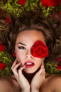 Rose face