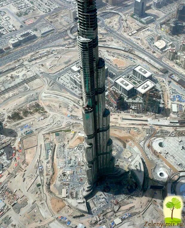 Башня бурдж халифа где. Небоскрёб Бурдж-Халифа в Дубае. Самый высокий небоскреб Бурдж-Халифа. Дубай здание Бурдж Халифа. Бурдж Дубай высота.