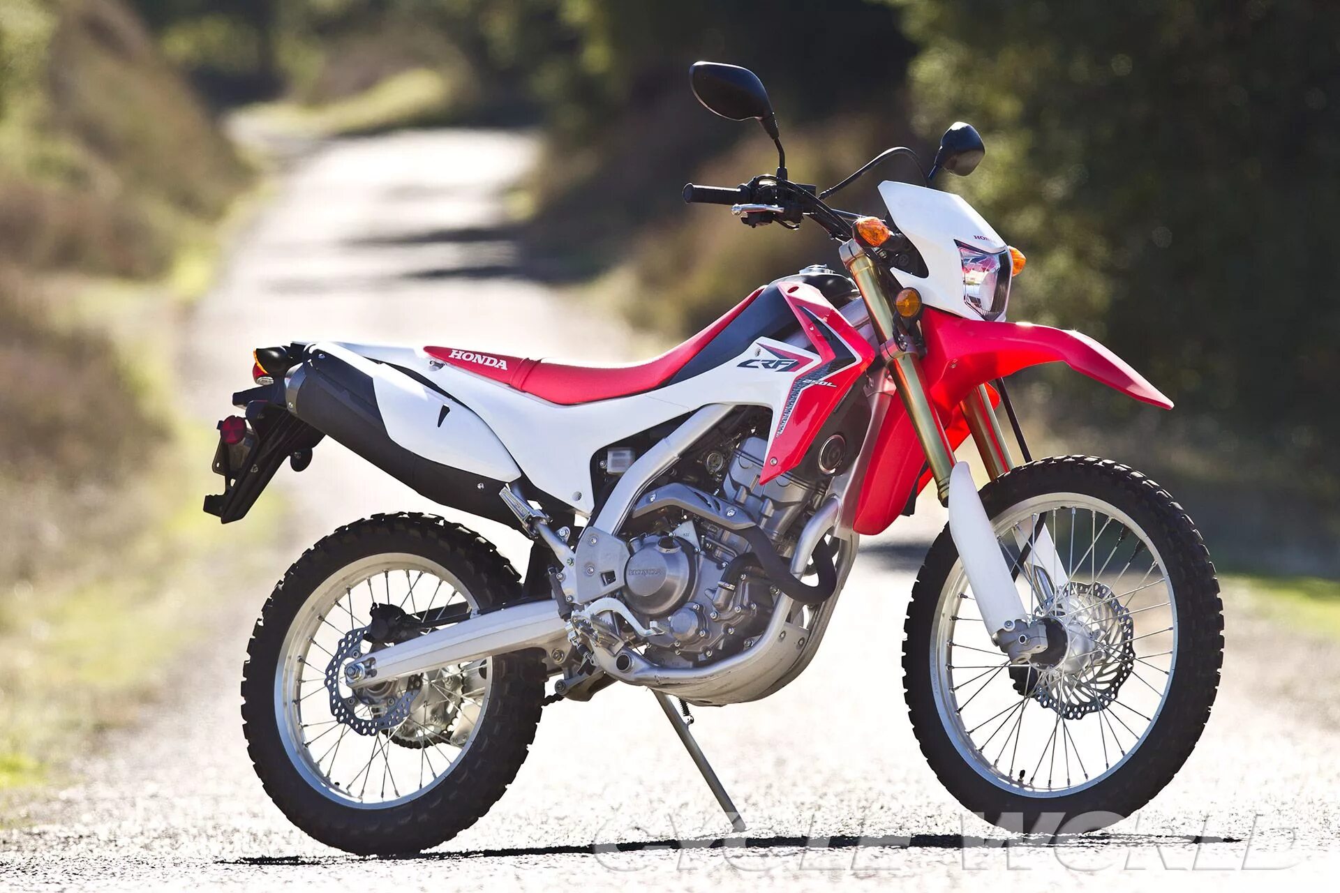 Honda 250 l. Honda crf250l. Yamaha CRF 250 L. Honda CRF 250 эндуро. Yamaha CRF 250.