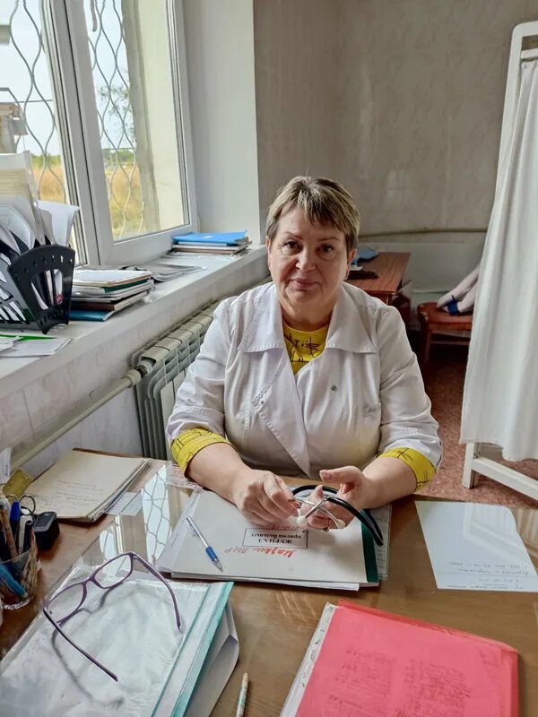 Аня колледж. Земский доктор чувашия 2020. Скорая чебоксары. Работники красногорский скорой. Вакансия фельдшера чебоксары.