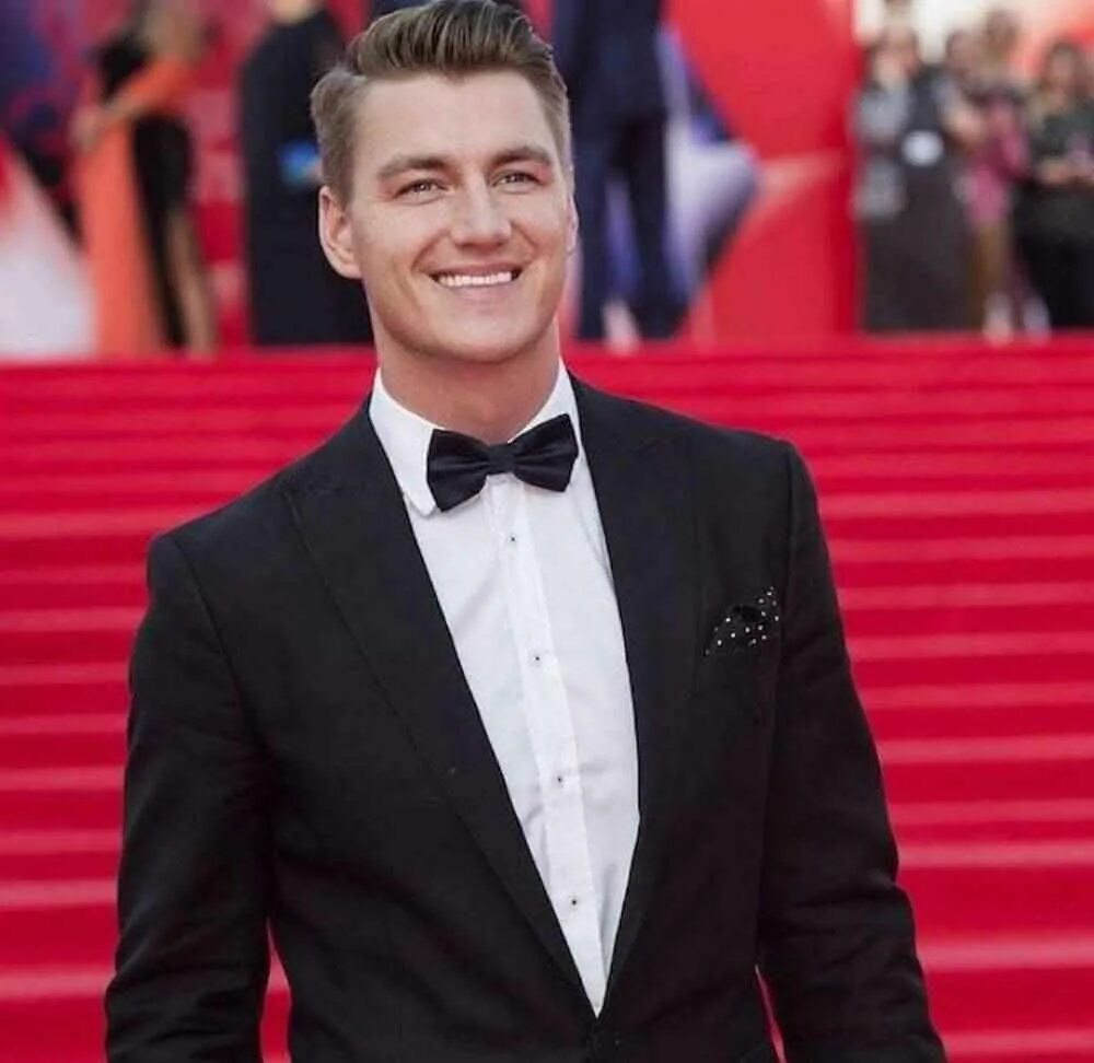 голосование сияющий самый красивый мужчина. голосование сияющий самый красивый мужчина. младший сын олега газманова. голосование сияющий самый красивый мужчина. Pedro perestrello фото.