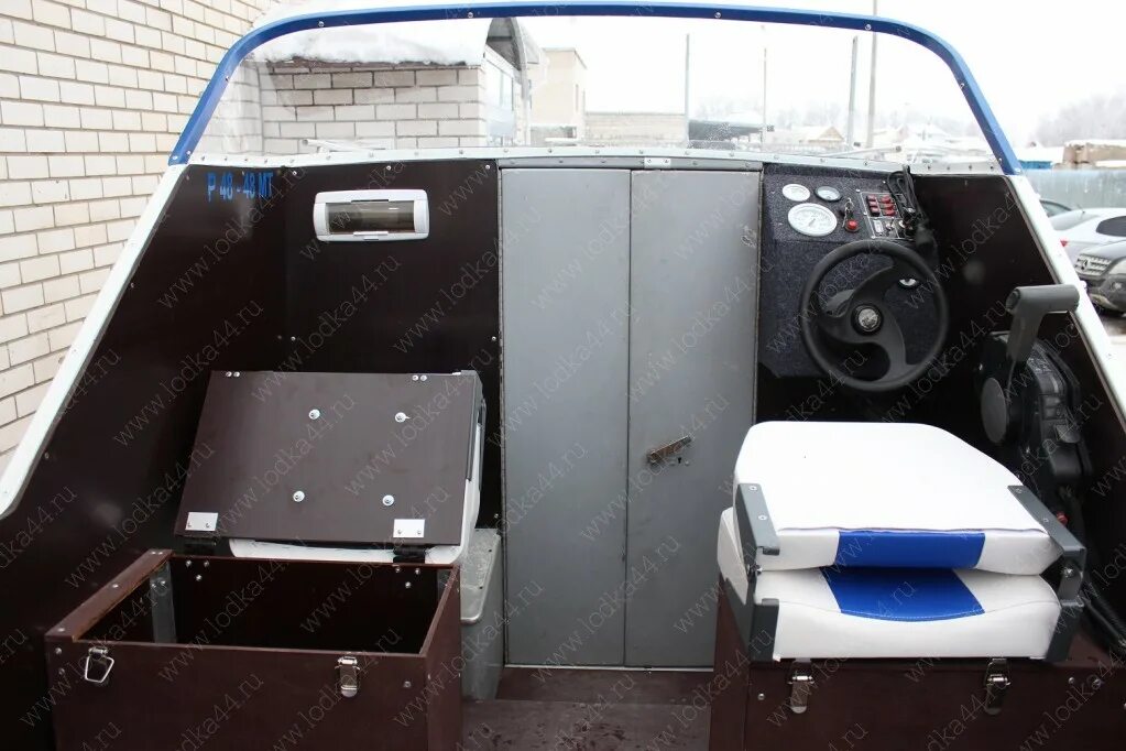 Катер амур 2. Амур 2 саратов. Каютный катер амур 2. Катер амур 2м. Катер амур 3м.