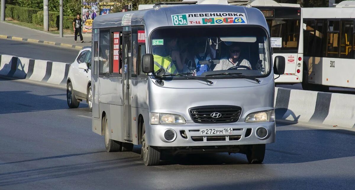 Маршрут 113 ростов. Hyundai County Ростов на Дону. Hyundai County Ростов 85а. Hyundai County 2024. Hyundai County автобус маршрут.