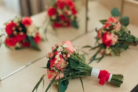 В третьем букете
