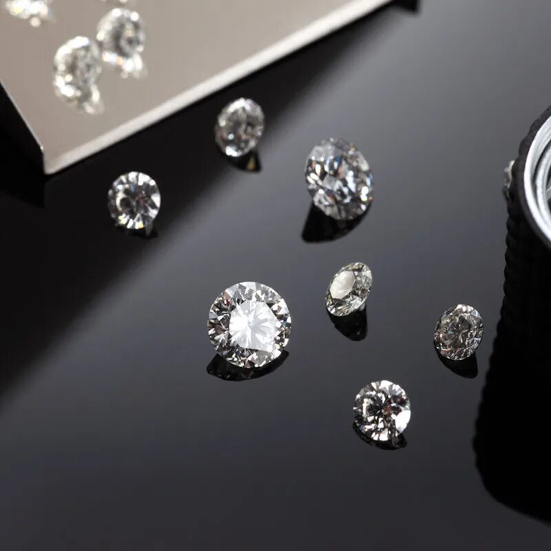 Бриллианты hpht first class diamonds. CVD бриллианты. Бриллиантами VVS Moissanite. Полированные бриллианты.