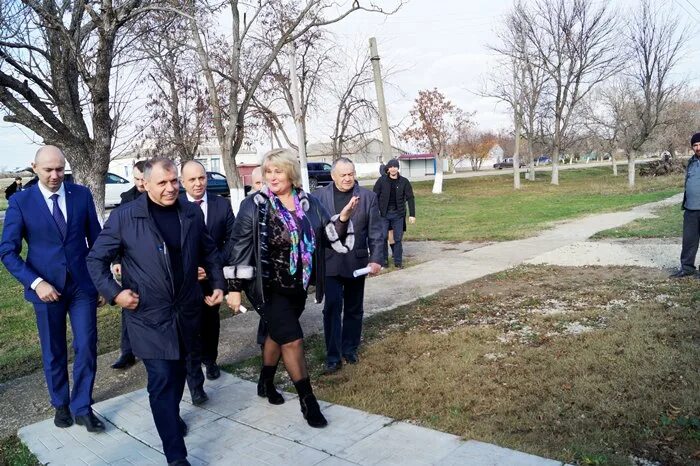 Погода советский крым сегодня. Советский район Крым. Пгт Советский Крым. Крым Советский район пгт Советский. Село пруды советского района Республики Крым.