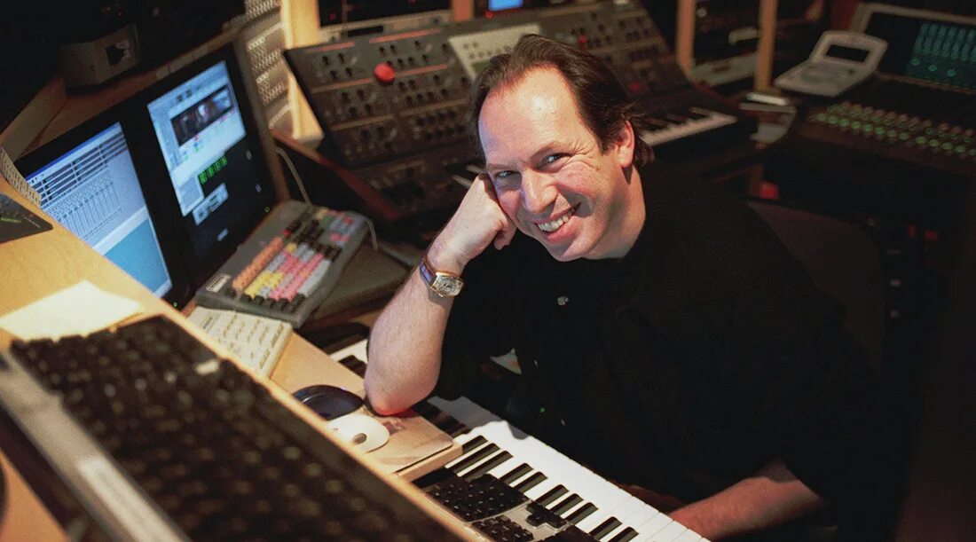 Hans zimmer о композиторе. Ханс флориан циммер. Саундтреки зиммер. Саундтреки зиммер. Ханс циммер фото.
