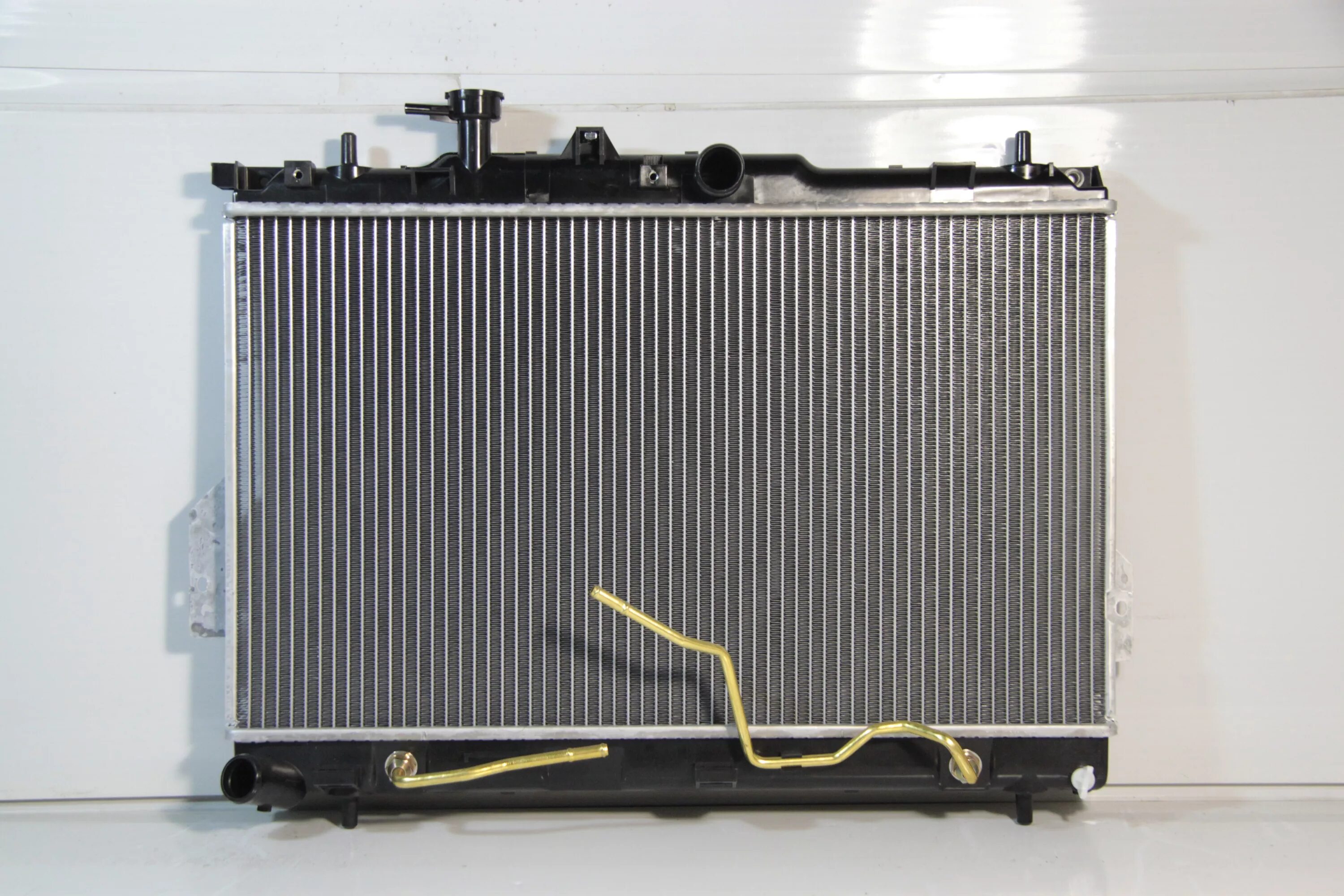 Радиатор охлаждения хендай. Радиатор хендай матрикс 1. Хендай матрикс радиатор охлаждения. Радиатор охлаждения акпп hyundai elantra 2018. Радиатор охлаждения хендай портер.