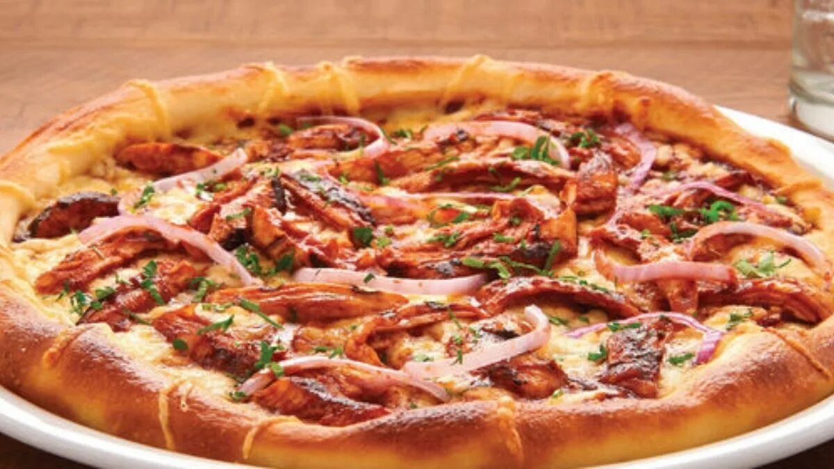 Пицца калифорния. Пицца калифорния. Кухня наизнанку пицца. Пицца по калифорнийски. Пицца калифорния.