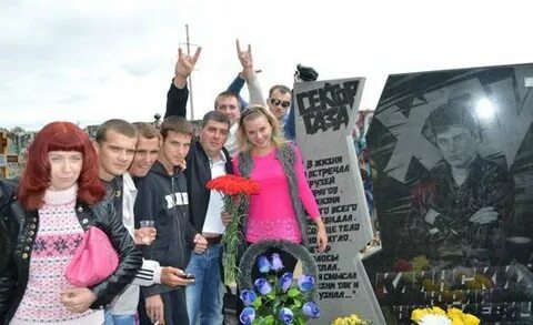 Из колхозной молодежи