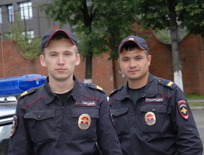 Форма сержанта ппс. Полиция пермь. Сотрудник гибдд. Константин калинин полицейский пермь. Командир полка ппсп екатеринбург.