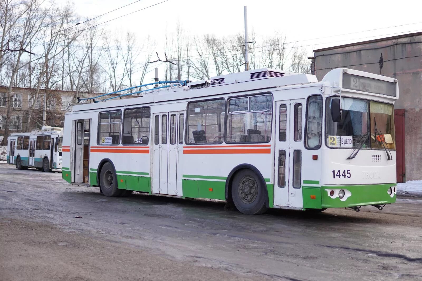 Троллейбусное депо Пенза. Троллейбусное депо 1 Пенза. Троллейбусный парк Пенза. В Пензе троллейбус 2012. 1 троллейбус пенза