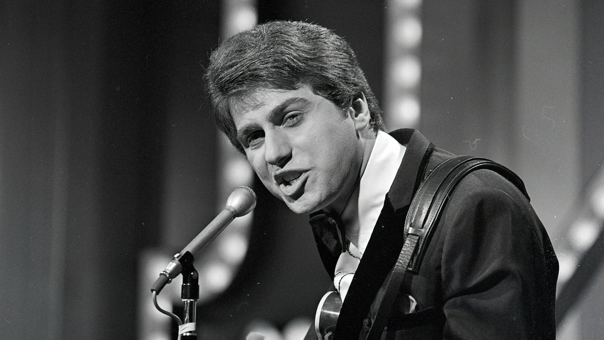 Johnny rivers фото. Музыканты похожие на джонни. Дженни ривера. Джонни риверс. John rivers.