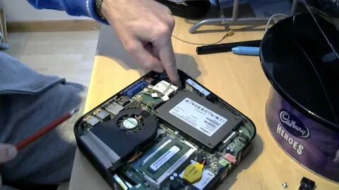 Acer aspire revo r3700