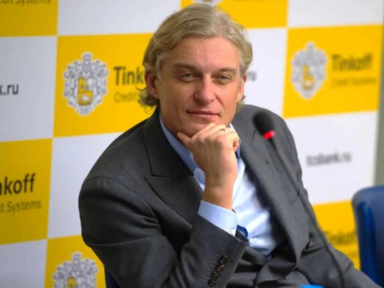 Тиньков купил. Олег тиньков. олег тиньков 2005. олег тиньков в молодости. андрей тиньков.