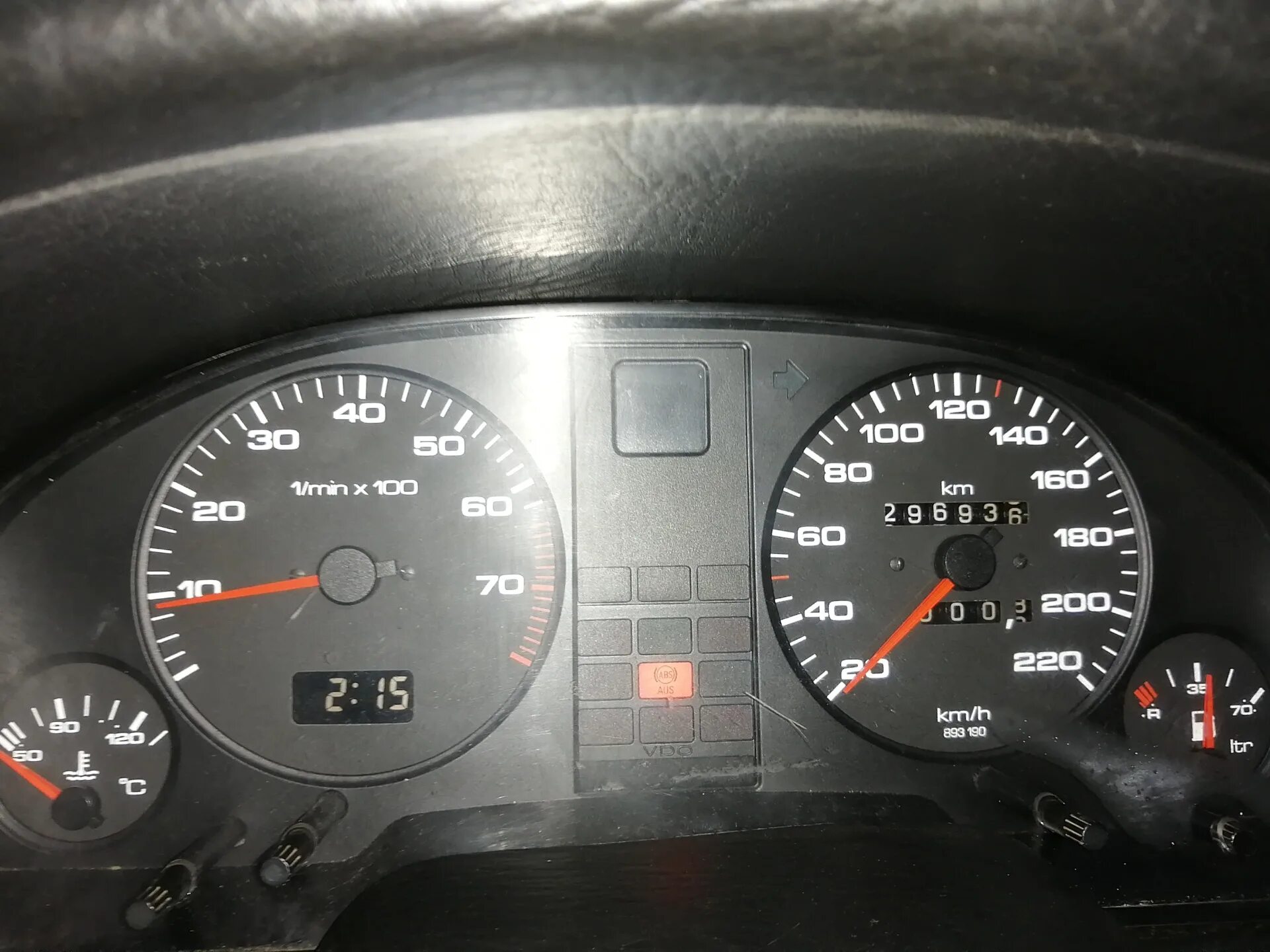 Почему дергается спидометр. Спидометр ауди 80. спидометр audi 80 b1. ауди 80 300кмч панель приборов. дёргается стрелка спидометра audi 80 b4.
