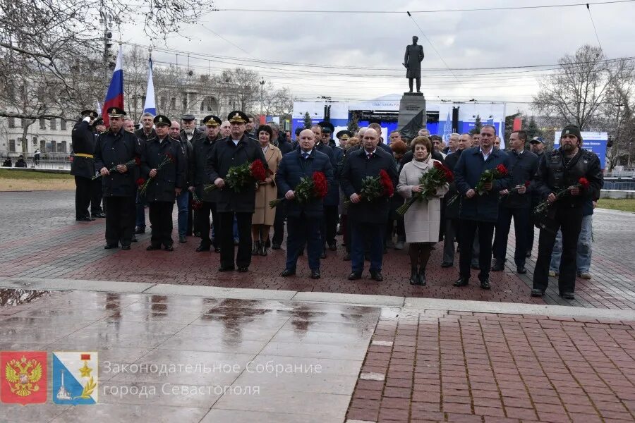 Крым и севастополь возвращаются домой. Севастополь Возвращение домой. Возвращения Крыма в 18.03.2014. Возвращение Севастополя.