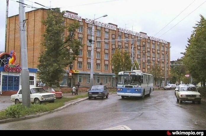 юбилейный калуга площадь победы. ул. г калуга ул победы. ул. калуга улица 65 лет победы.