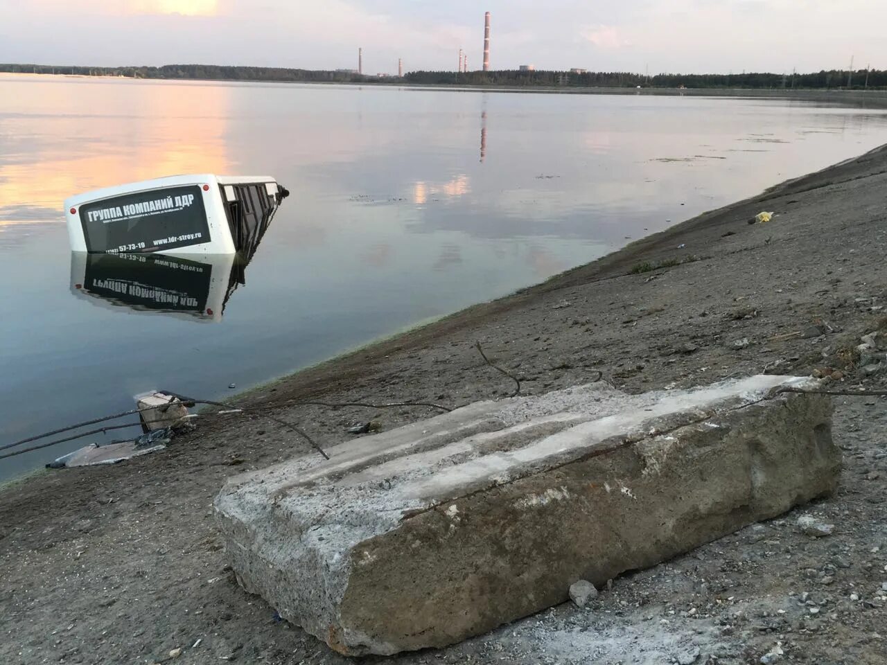 Автобус утонул в санкт петербурге сегодня. Автобус утонул в санкт петербурге сегодня