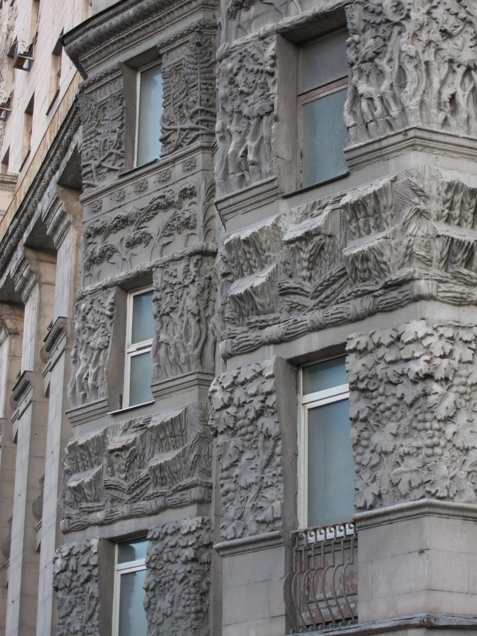 Кутузовский проспект 23к1. Кутузовский проспект 23. кутузовский проспект 23 к 3. кутузовский проспект 23 корпус 2. кутузовский проспект 23к1 история дома.