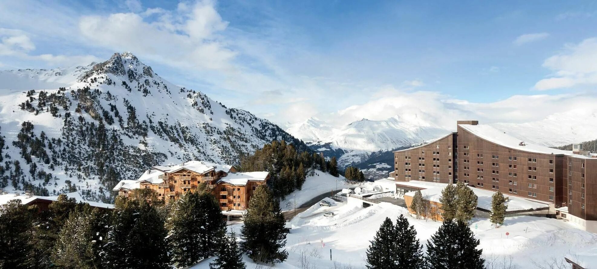 Лез ю. Французские альпы les arcs. лез арк 2000. лез-арк-ла-плань (les arcs la plagne), франция. лез арк франция.