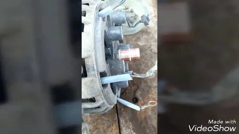 Не гаснет лампа зарядки аккумулятора
