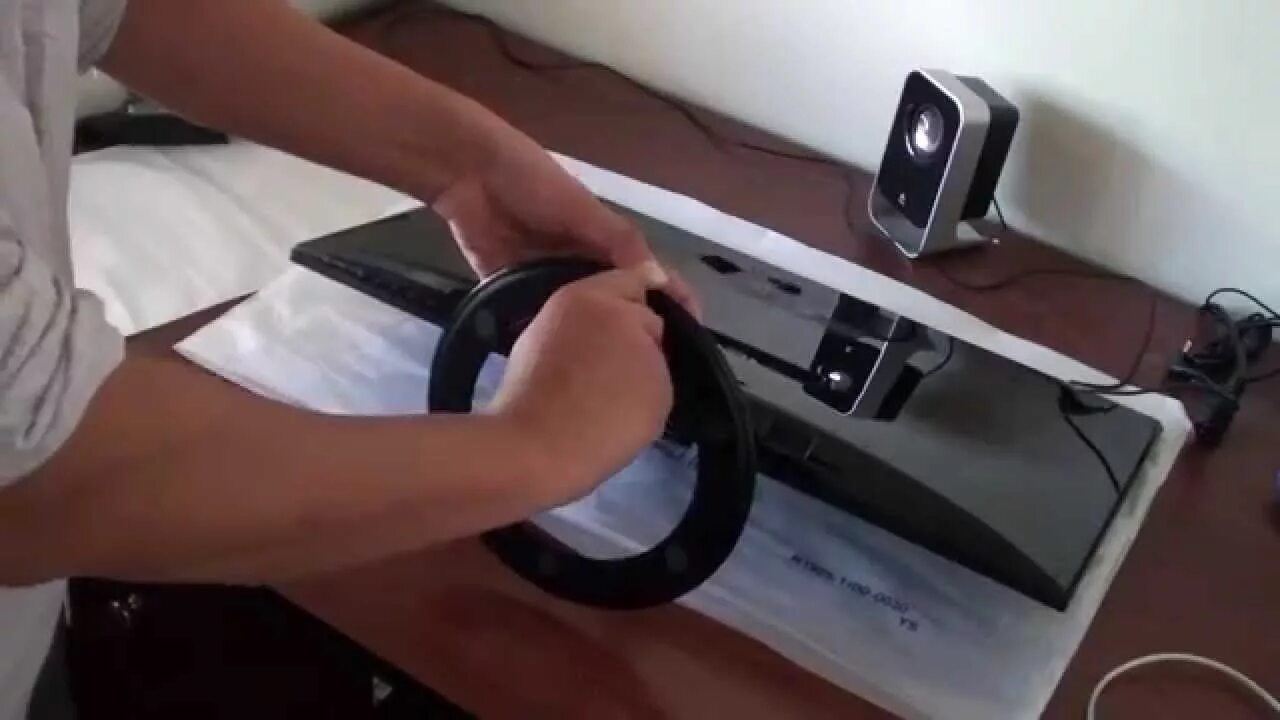Как снять крышку монитора. Адаптер для asus vx239h vesa. монитор asus ms228h разборка. pg279 разобрать. как снять ножку монитора asus.