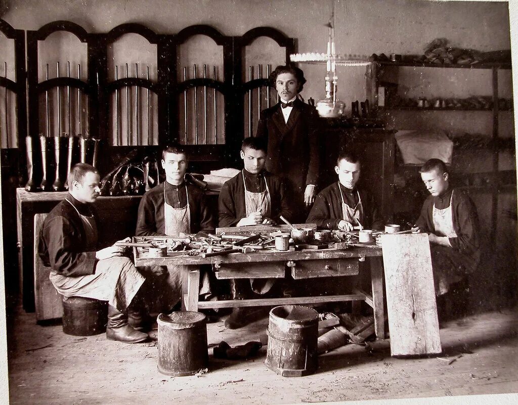 первые специальные учебные заведения. училище для глухих 1806 г павловск. школа в российской империи. первые специальные учебные заведения. первые специальные учебные заведения.