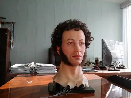 Пушкин без головы