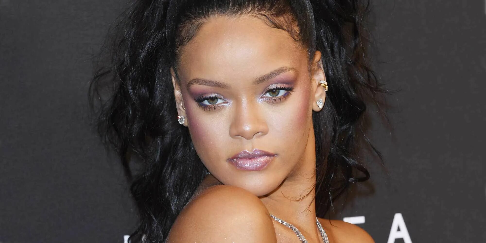 Рианна дерзкая. Рианна фото. Рианна fenty. Rihanna fenty. Rihanna.